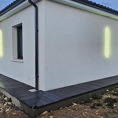 Nesehome, Maison A Proximite Du Futuroscope Montamise Экстерьер фото